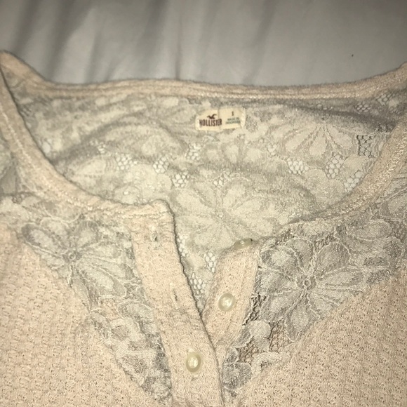 Cream lace and waffle hollister long sleeve top - Picture 2 of 3